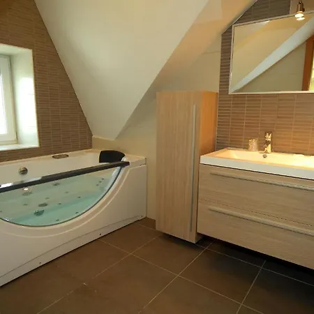 Hotel Aux Beaux Rivages En Gaume Lacuisine